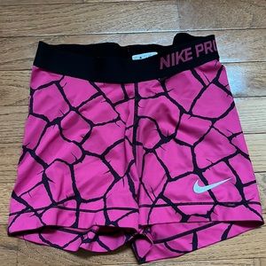 Nike Pro